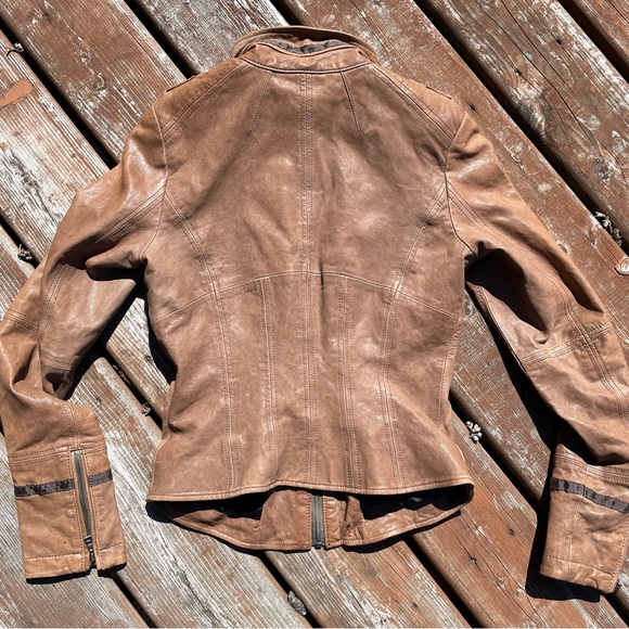 Danier Leather Jacket - Picture 3 of 8